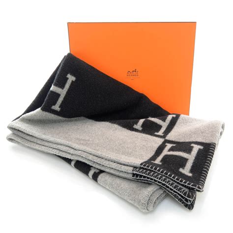 hermes blanket black